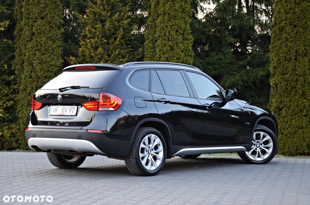 BMW X1 sDrive18d Sport Line - 23