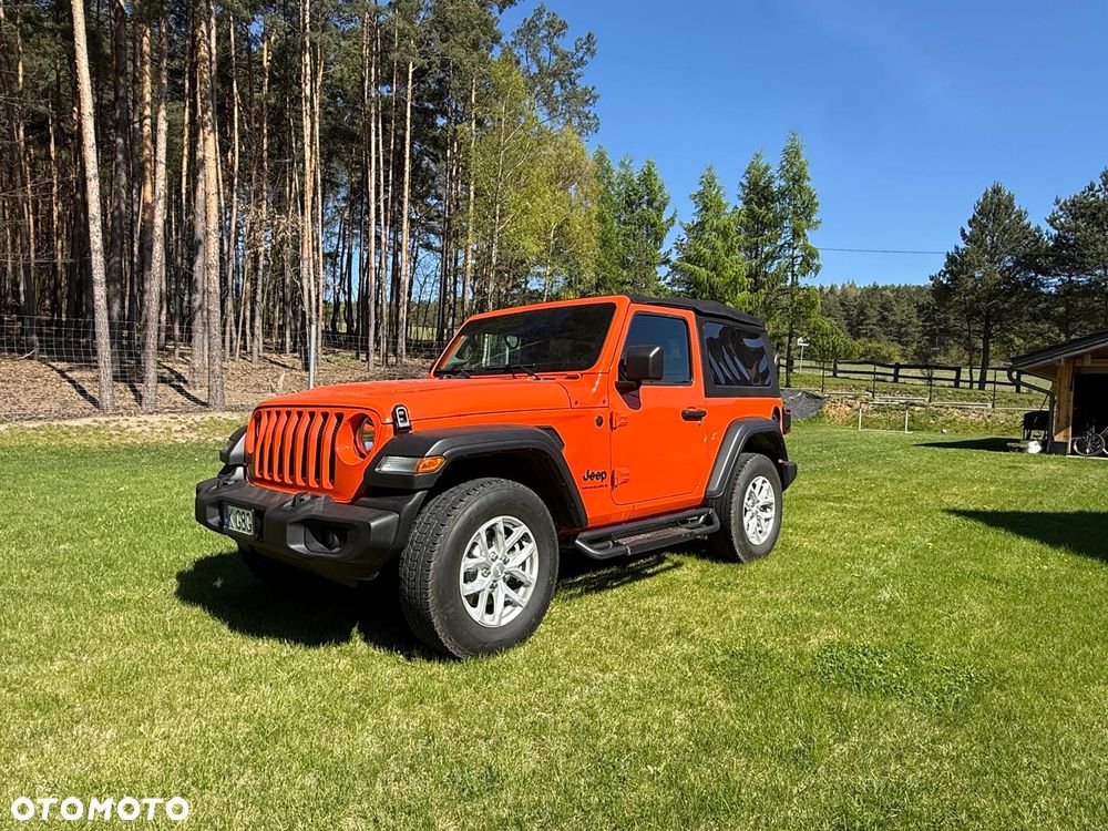 Jeep Wrangler - 8