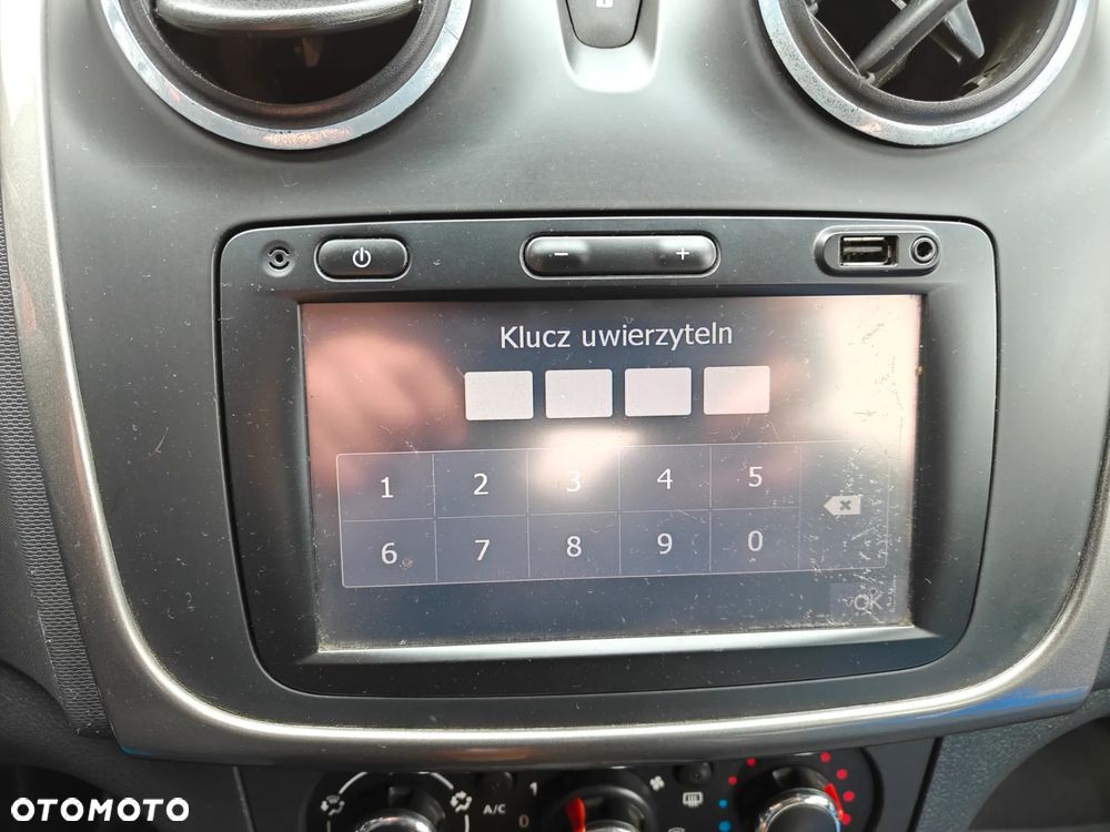 Dacia Sandero 0.9 TCe Laureate - 15