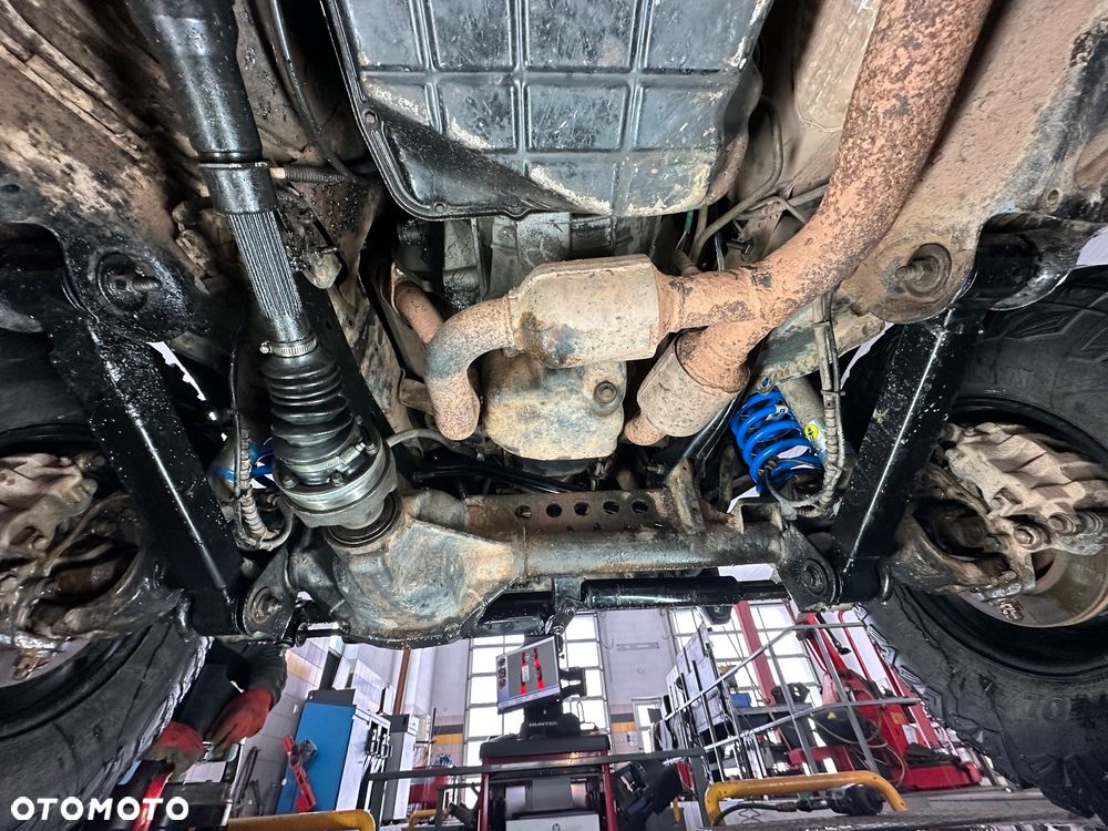 Jeep Grand Cherokee - 26