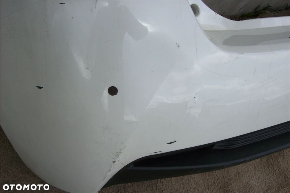 ZDERZAK TYLNY TOYOTA VERSO  LIFT ROK 13/18 4XPDC - 4