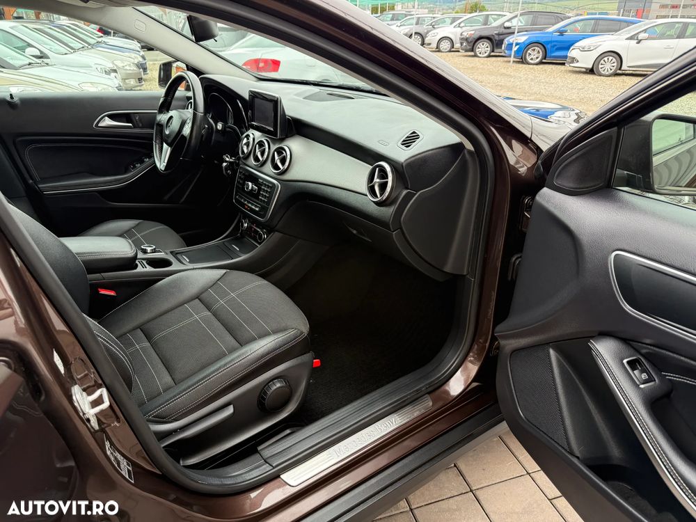 Mercedes-Benz A 45 AMG 4Matic Aut. - 18