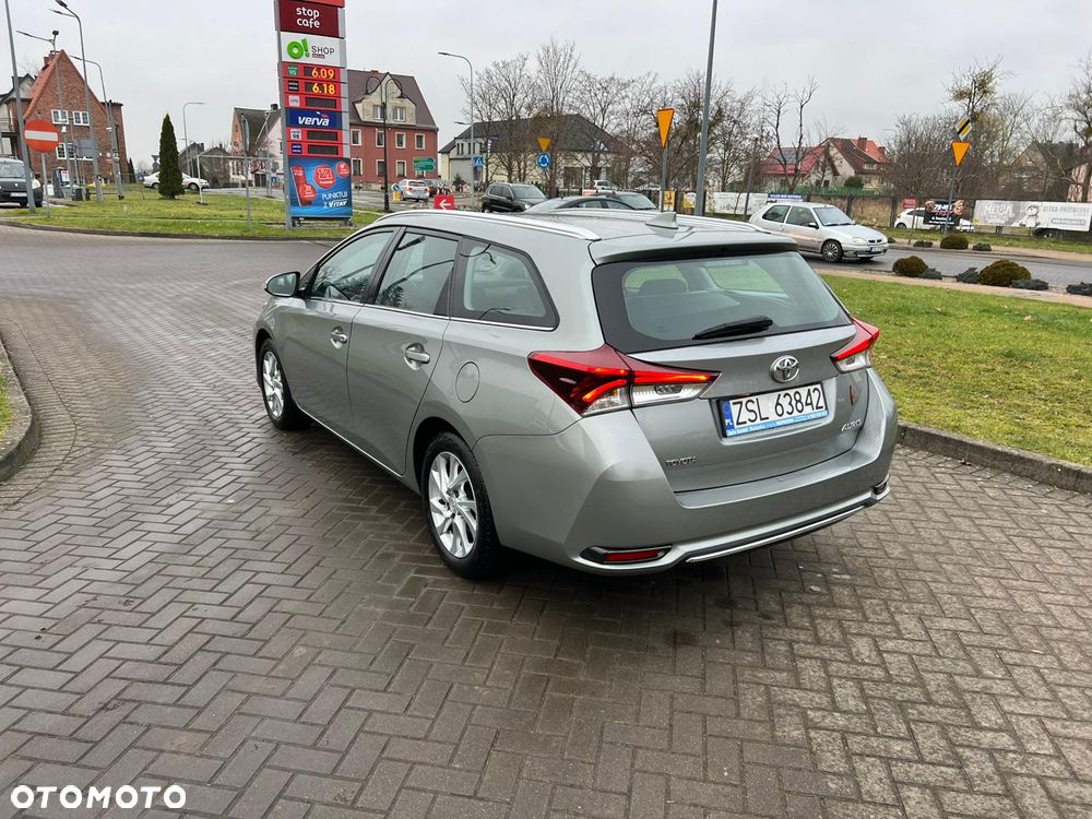 Toyota Auris 1.2 T Premium - 5