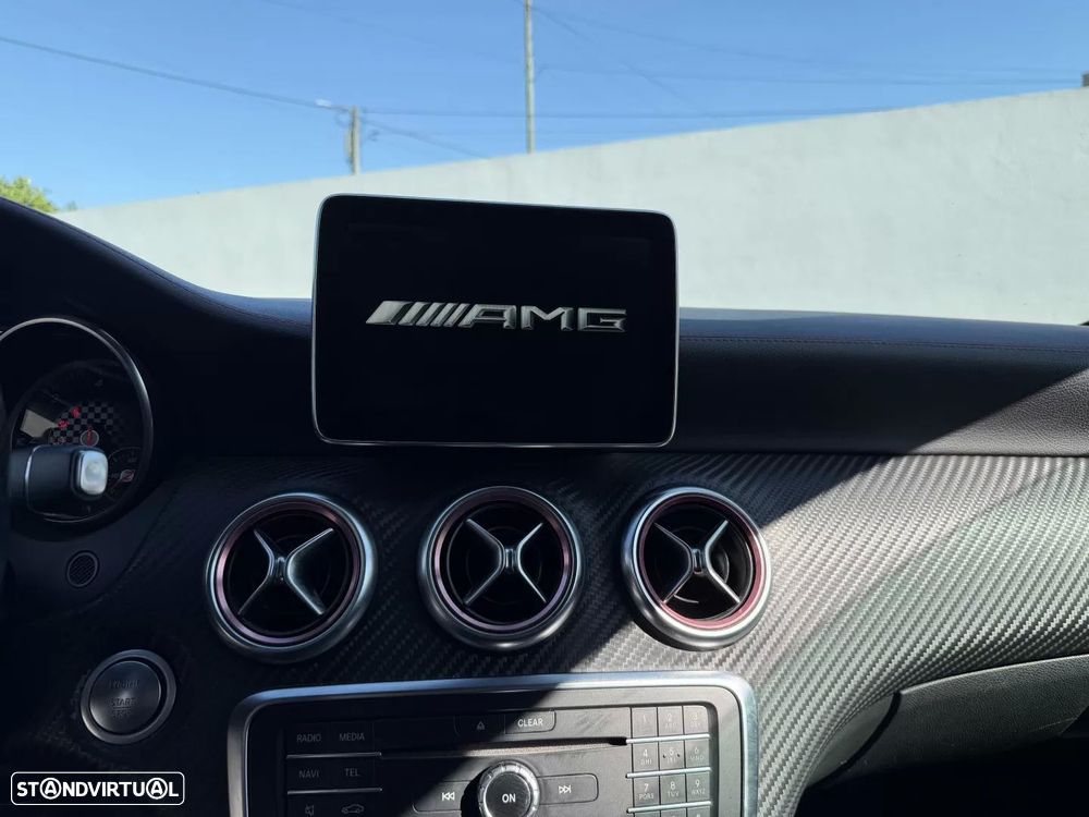 Mercedes-Benz A 220 d 7G-DCT AMG Line - 19