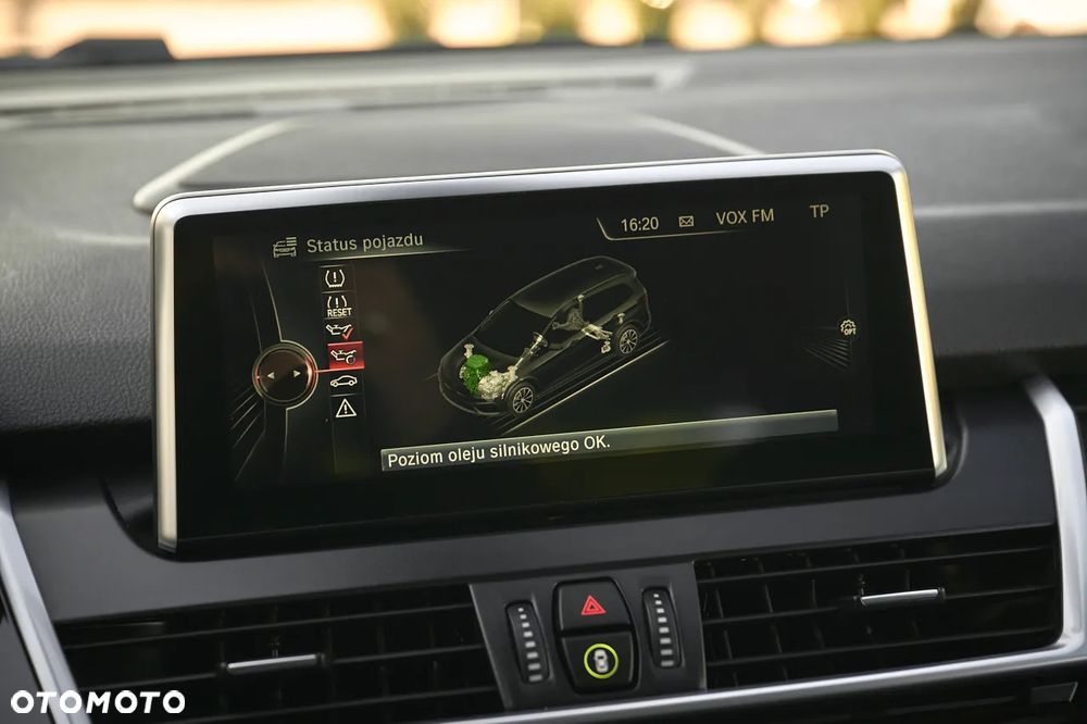 BMW Seria 2 218d Gran Tourer Sport-Aut Sport Line - 35