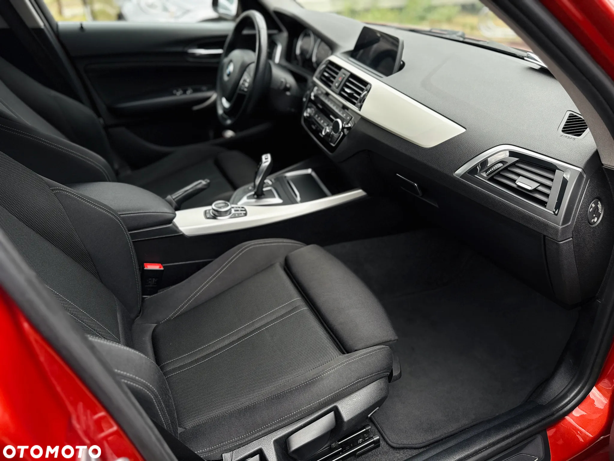 BMW Seria 1 118d - 19