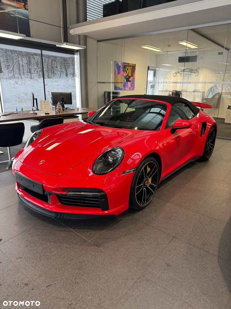 Porsche 911 Carrera Turbo S - 8