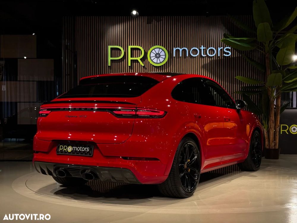 Porsche Cayenne Coupe - 4
