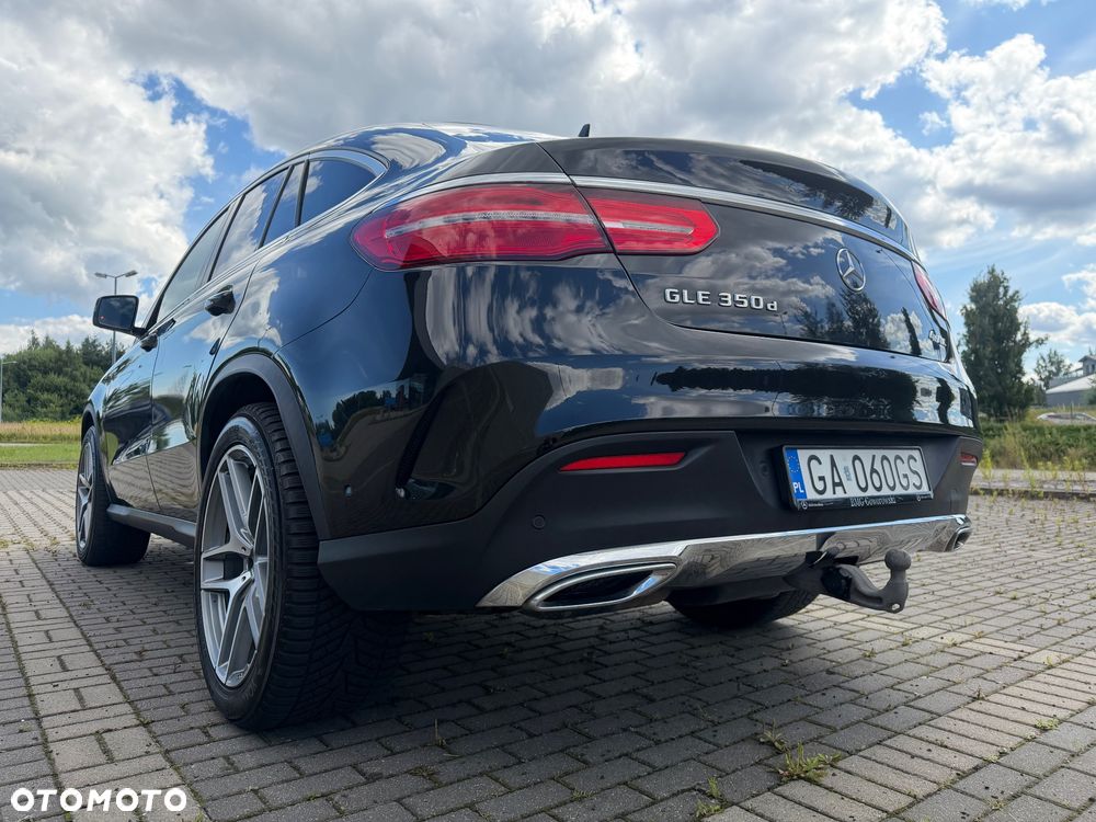 Mercedes-Benz GLE - 12