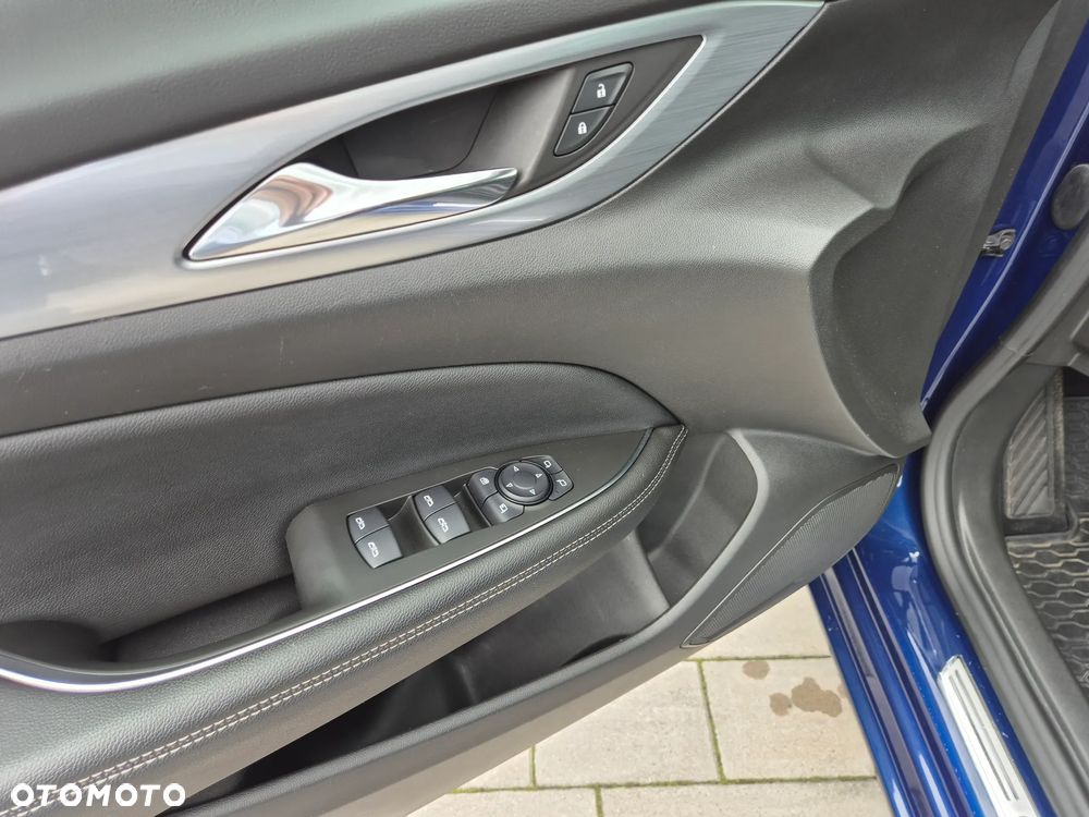 Opel Insignia 2.0 CDTI Ultimate S&S - 12