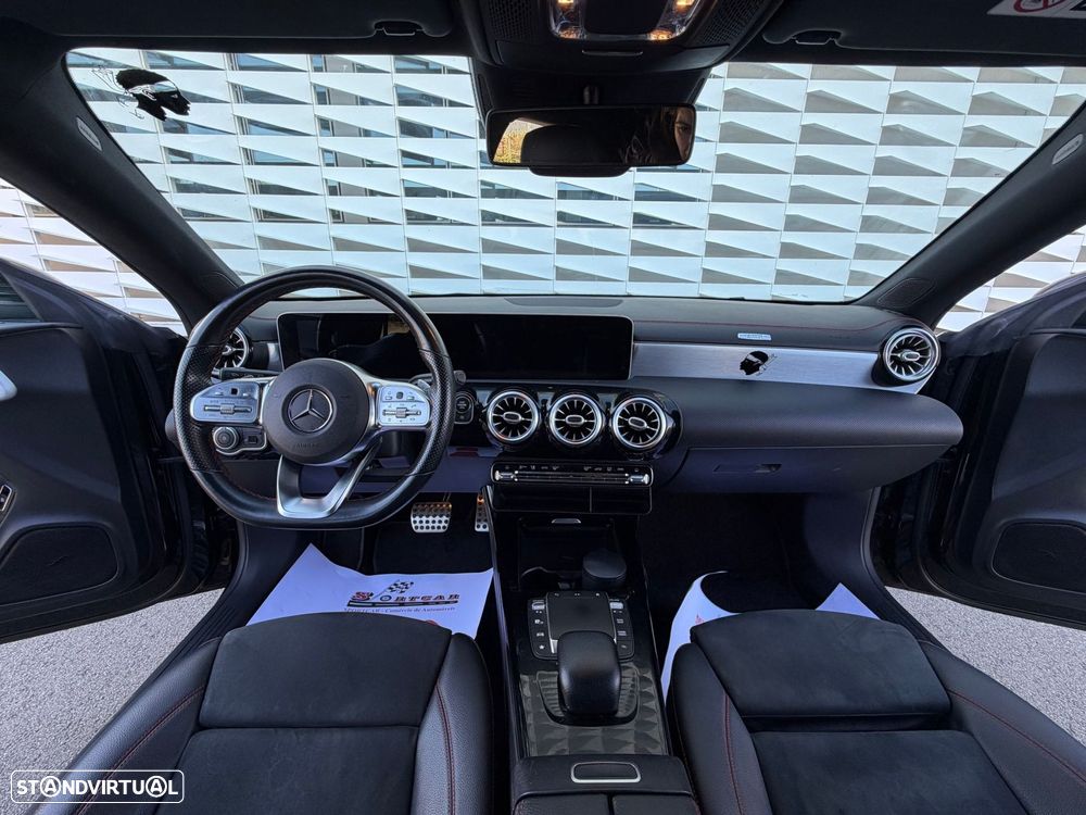 Mercedes-Benz CLA 200 - 11