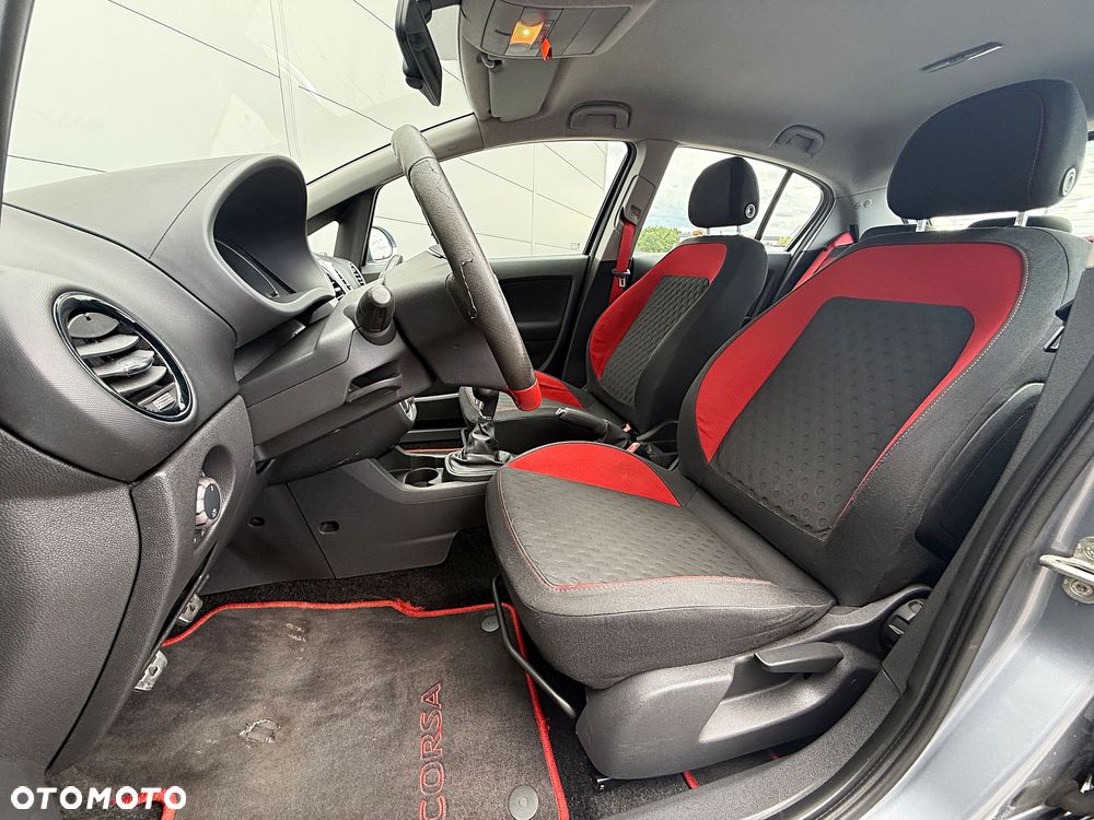 Opel Corsa 1.6 Turbo GSi - 17