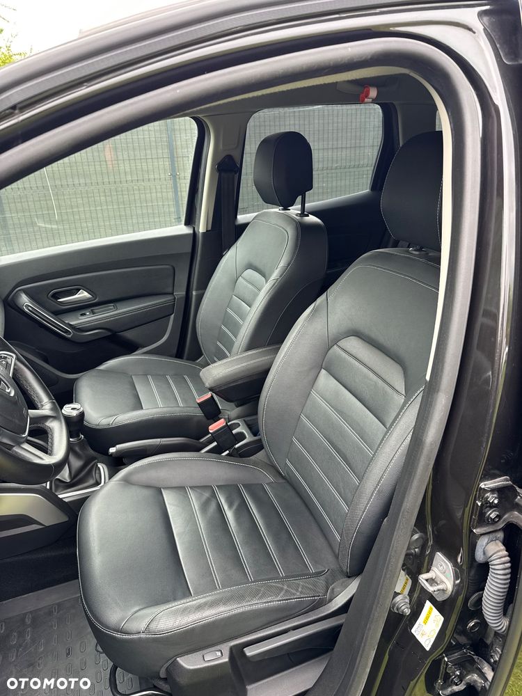 Dacia Duster 1.6 SCe Outdoor S&S - 19