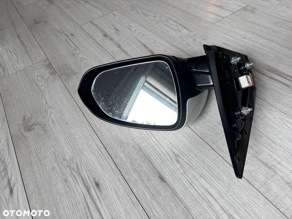KIA STONIC UD LUSTERKO PRAWE 5 PIN EUROPA - 2