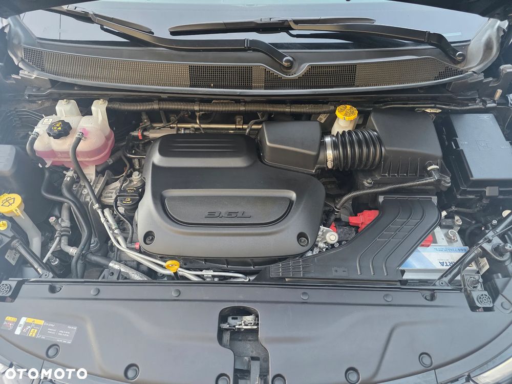 Chrysler Pacifica - 35