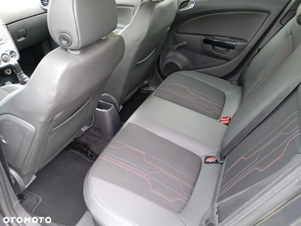 Opel Corsa 1.4 16V Color Stripes - 15