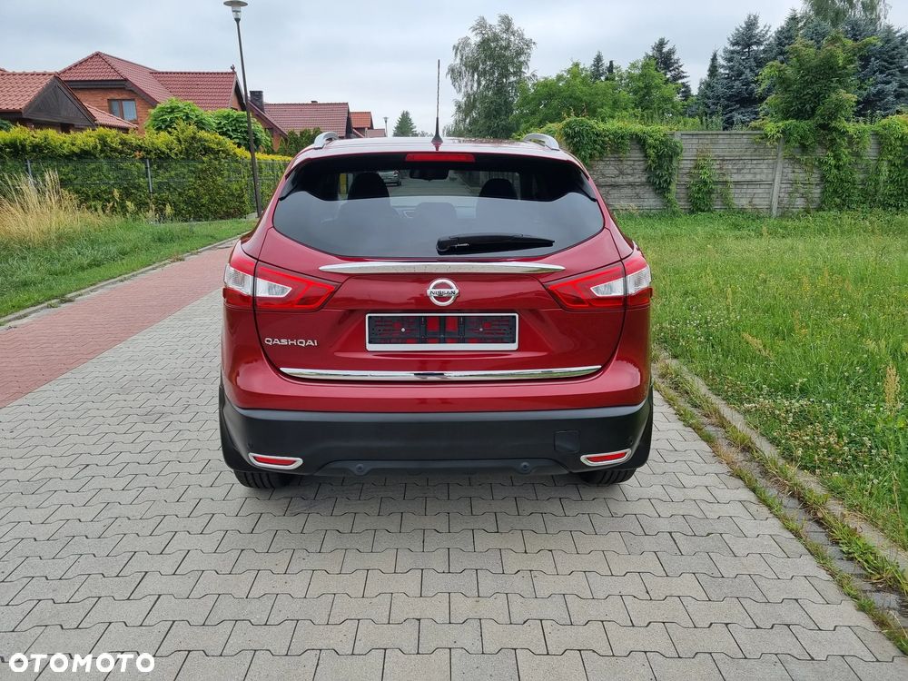 Nissan Qashqai 1.2 DIG-T Xtronic TEKNA - 6