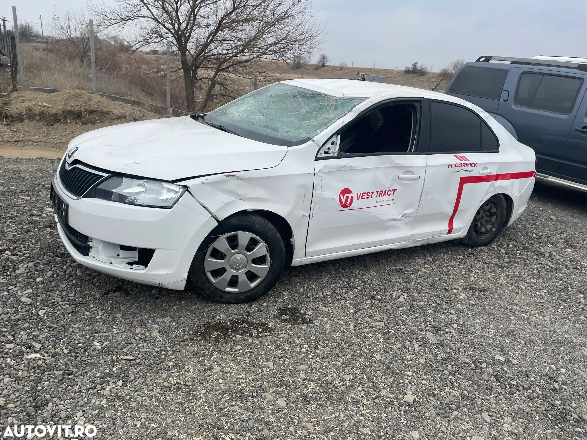 Dezmembram Skoda Rapid 2016 hatchback 1.2tsi CJZC - 1