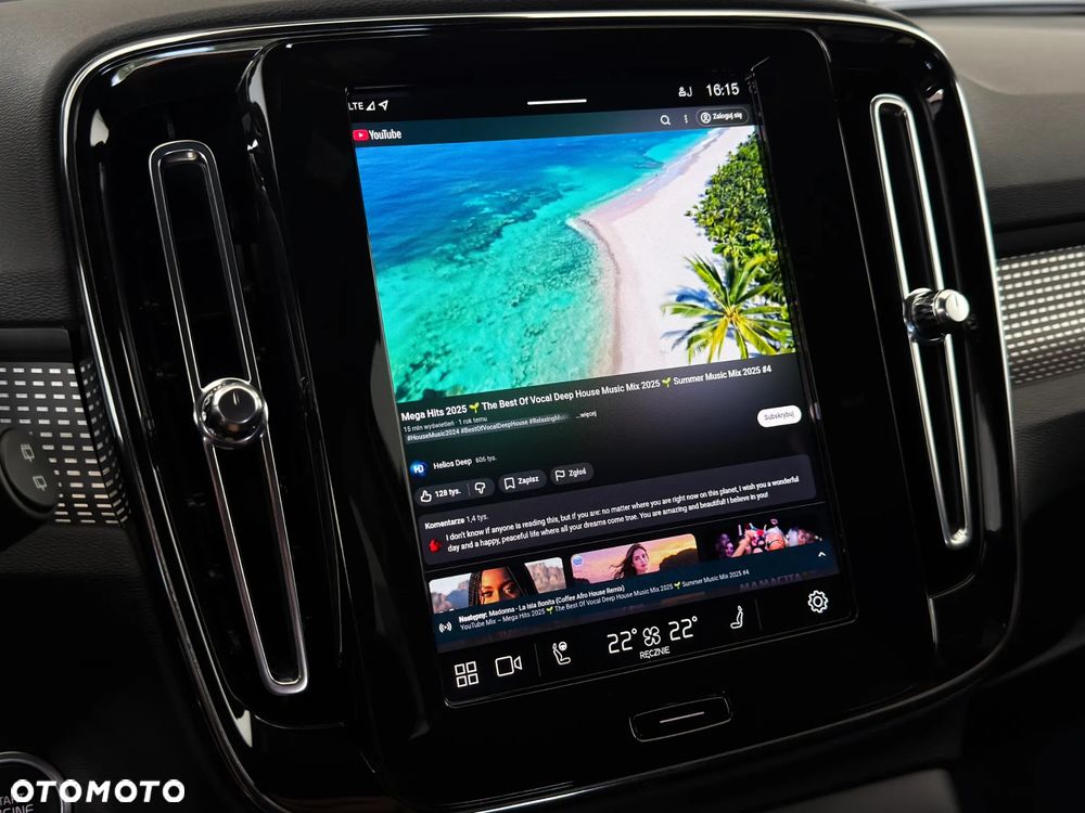 Volvo XC 40 B3 B DKG Ultra Black Edition - 27