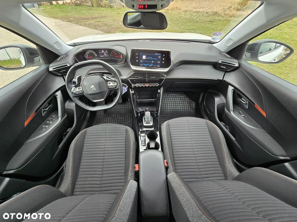 Peugeot 2008 1.2 PureTech Active Pack S&S EAT8 - 6