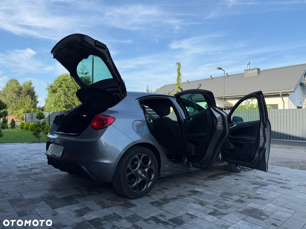 Alfa Romeo Giulietta 1.4 TB - 10