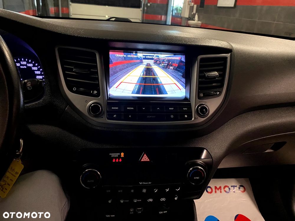 Hyundai Tucson 1.6 GDI BlueDrive Comfort 2WD - 16