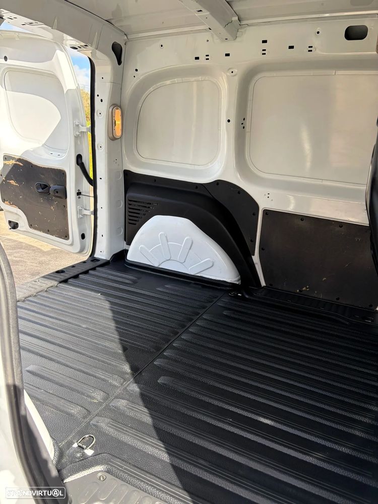 Renault Kangoo 1.5 dCi Business S/S 4d 95hp - 5