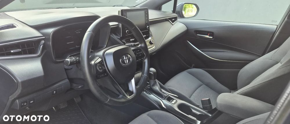 Toyota Corolla - 11