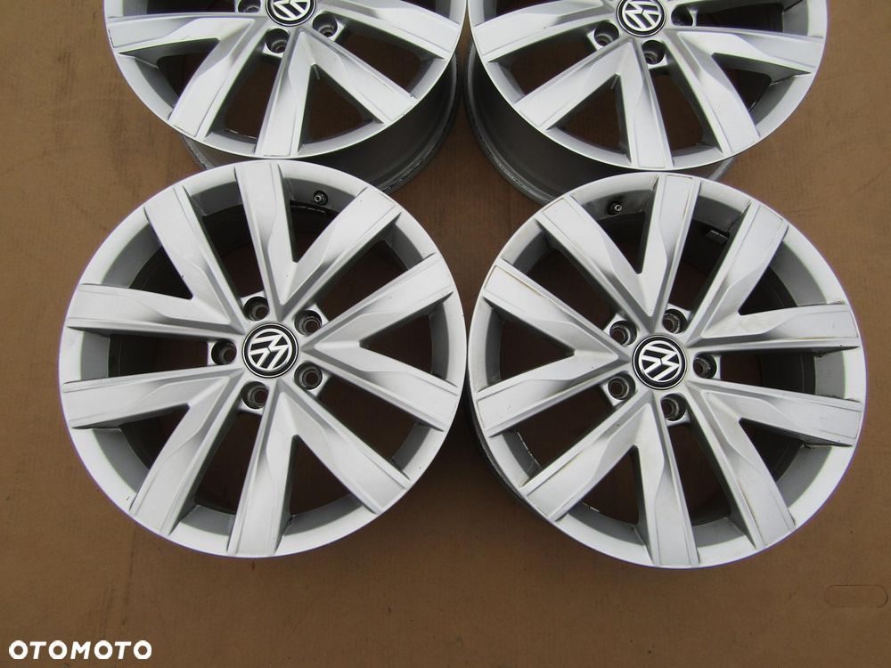 4x FELGI 17 VW Tiguan II Passat B7 B8 B9 Jetta Caddy Golf V VI VII VIII Skoda Kodiaq Karoq Octavia Yeti Superb Seat Tarraco Ateca - 5