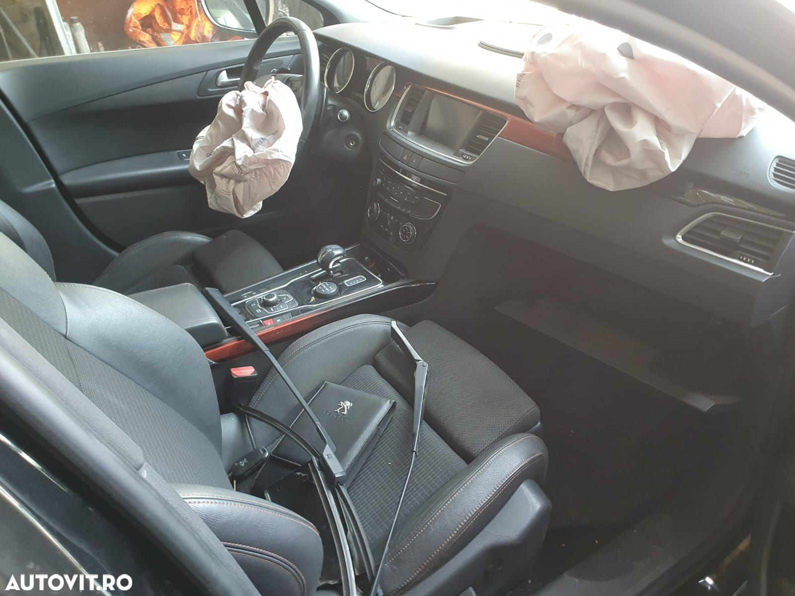 Buton incalzire scaun 98019841zd Peugeot 508 1 [2010 - 2014] 2.0 hdi - 11