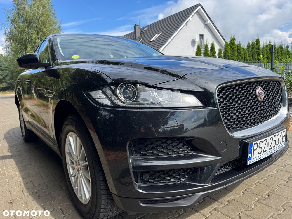 Jaguar F-Pace - 16