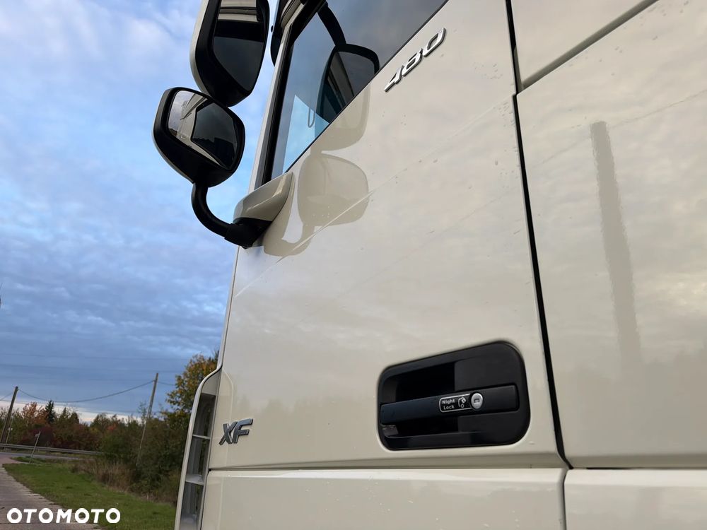 DAF XF 106 480KM LIFT - 16