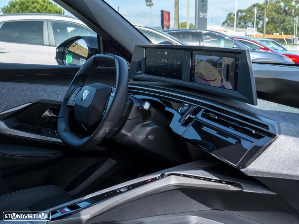 Peugeot E-5008 73 kWh Allure - 19