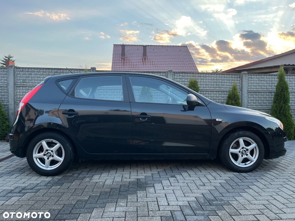 Hyundai i30 1.4 Comfort - 5