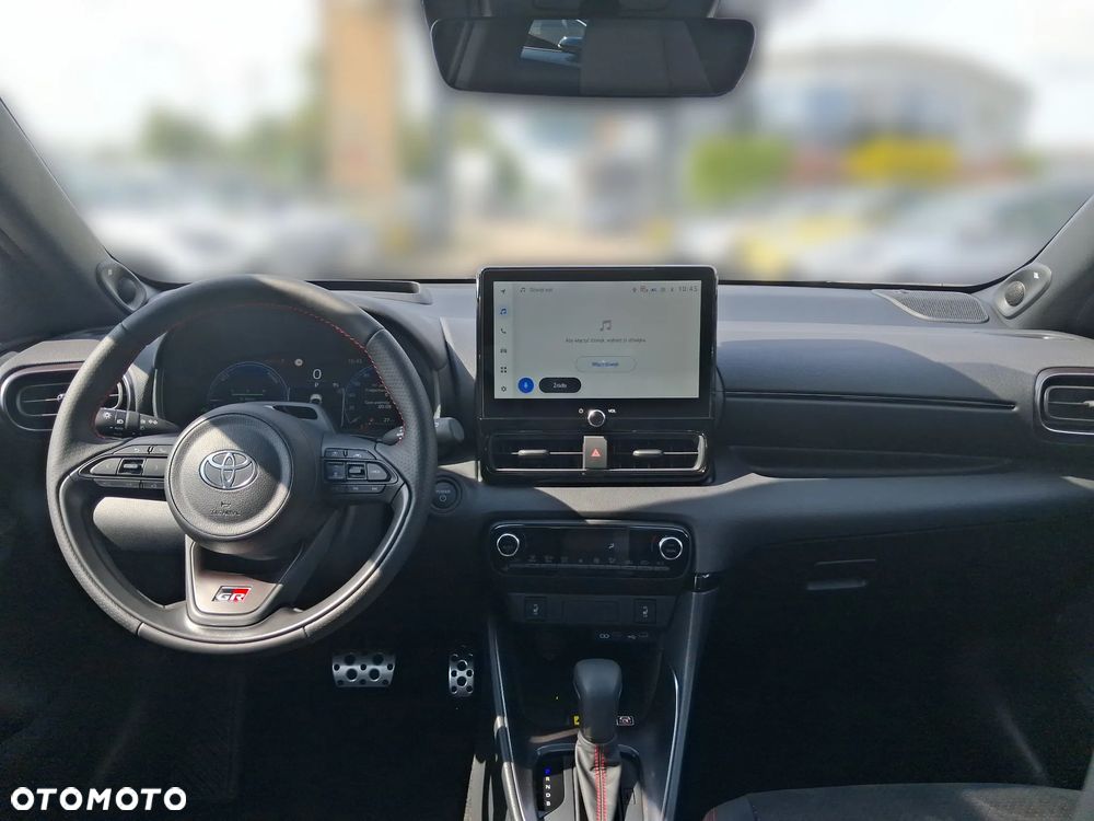 Toyota Yaris Hybrid 1.5 GR Sport - 11