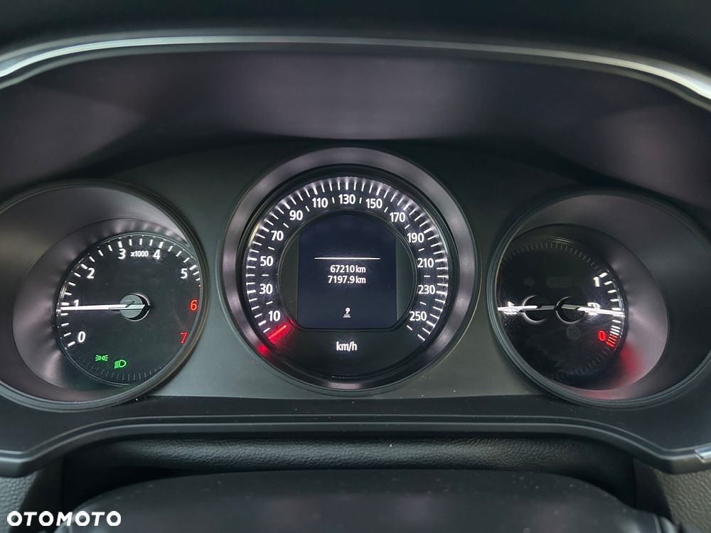 Renault Megane 1.6 SCe Life - 17