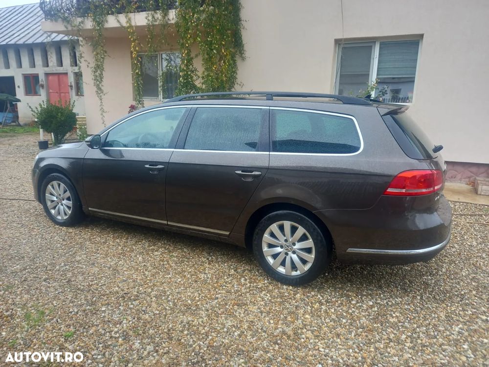 Volkswagen Passat 2.0 TDI BlueMotion Technology Comfortline - 4