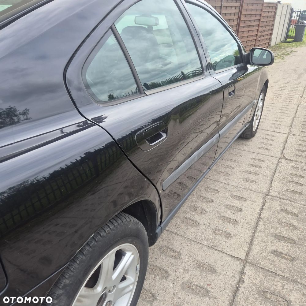 Volvo S60 2.4 Kinetic - 12