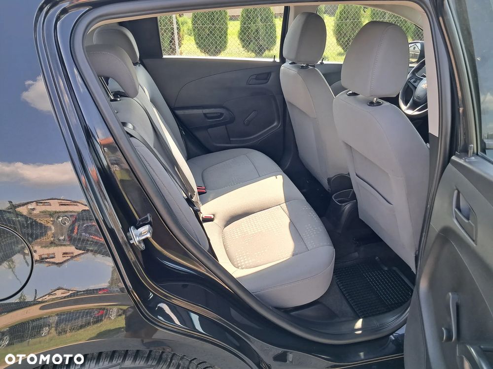 Chevrolet Aveo 1.2 LS+ - 21