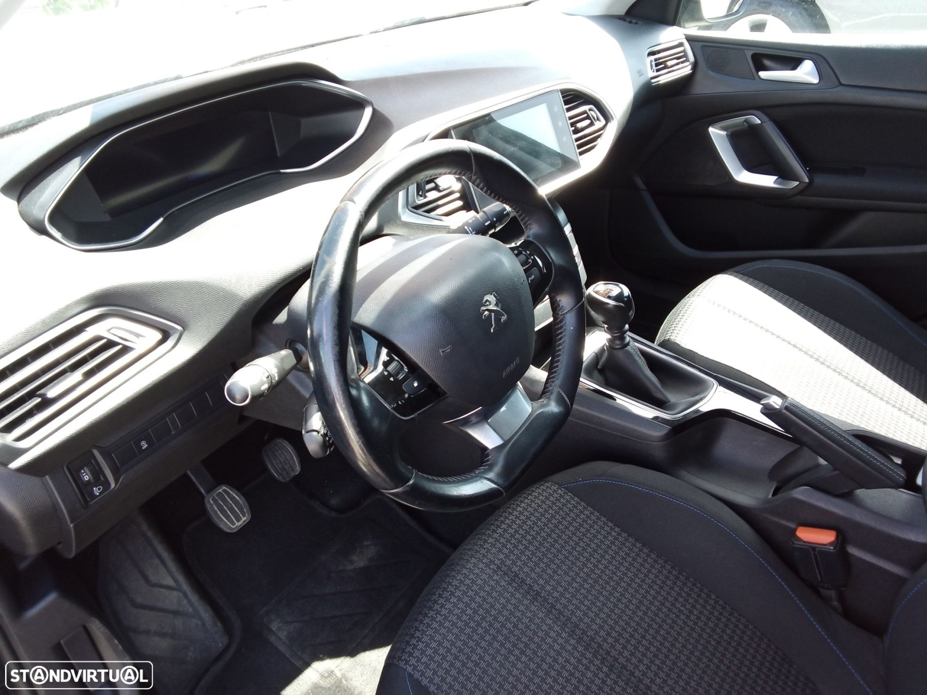 Peugeot 308 SW 1.5 BlueHDi Style - 10