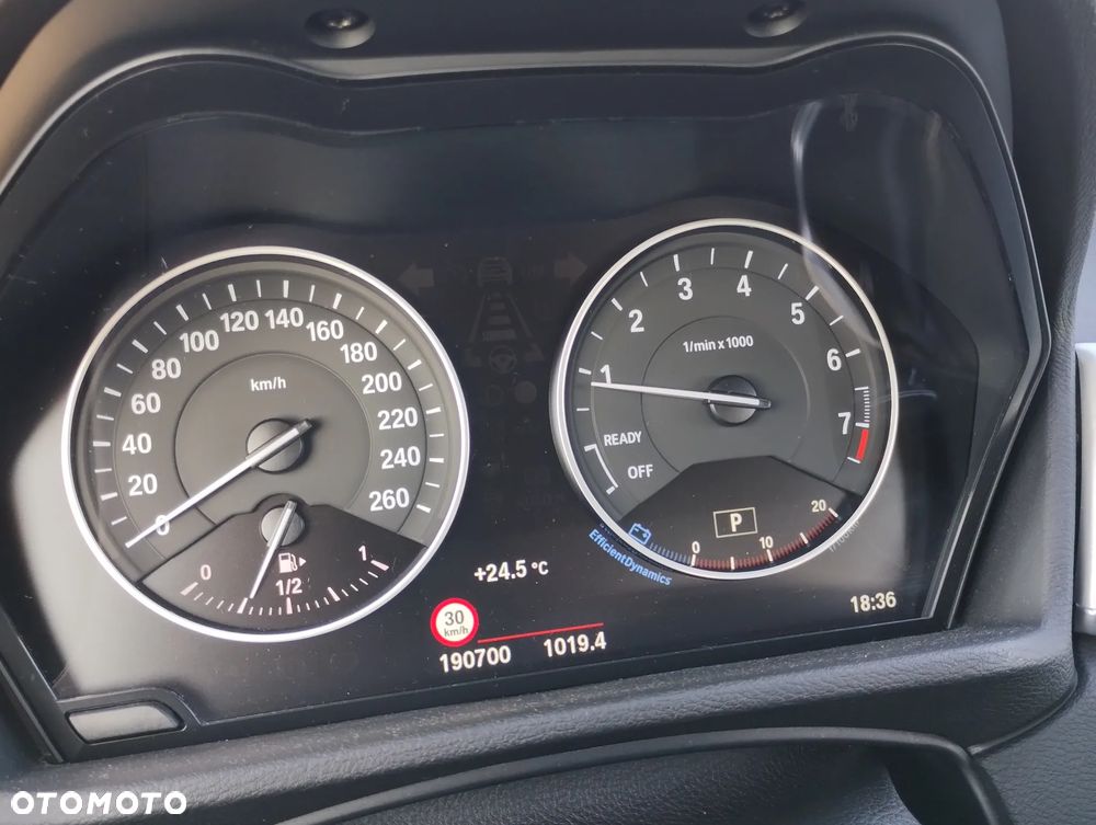 BMW X1 xDrive25i Advantage - 28