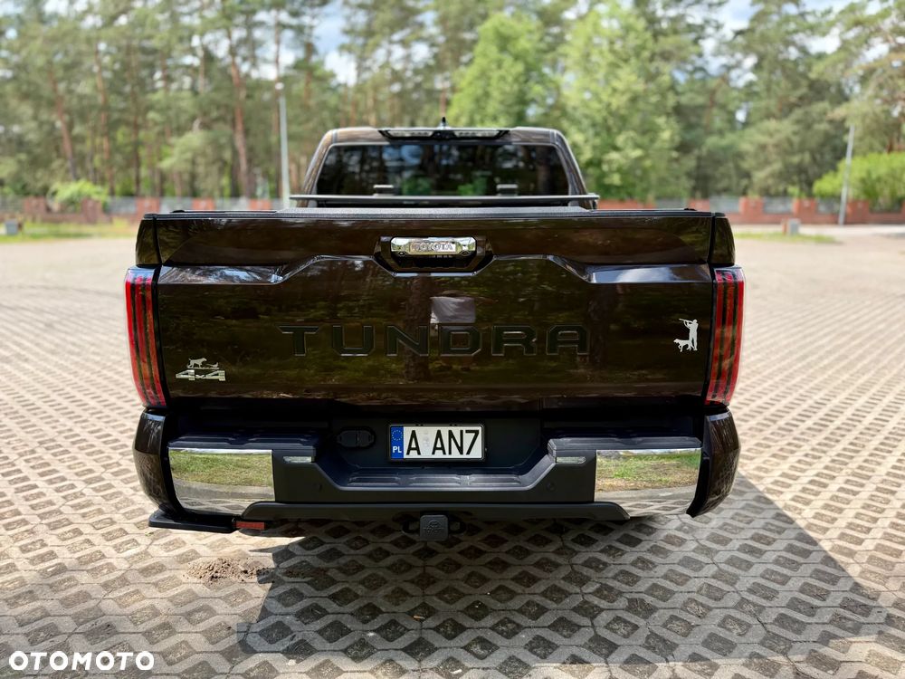Toyota Tundra - 4