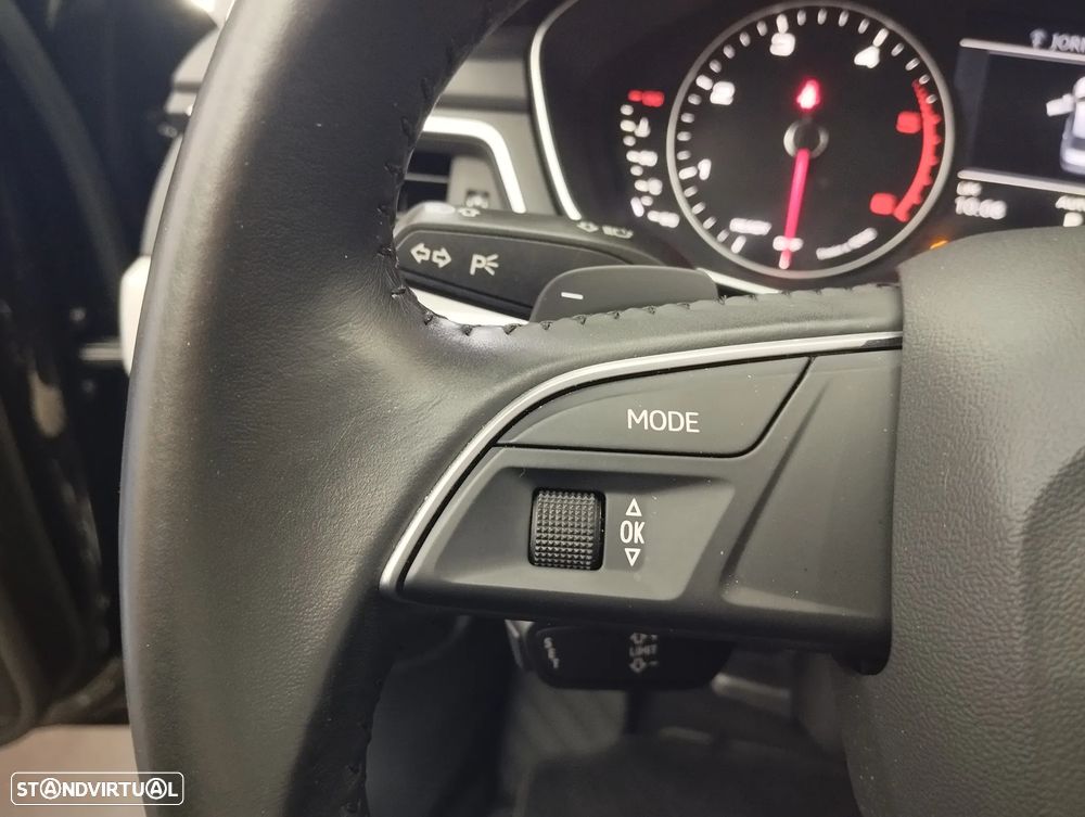 Audi A4 40 TDI S tronic - 18