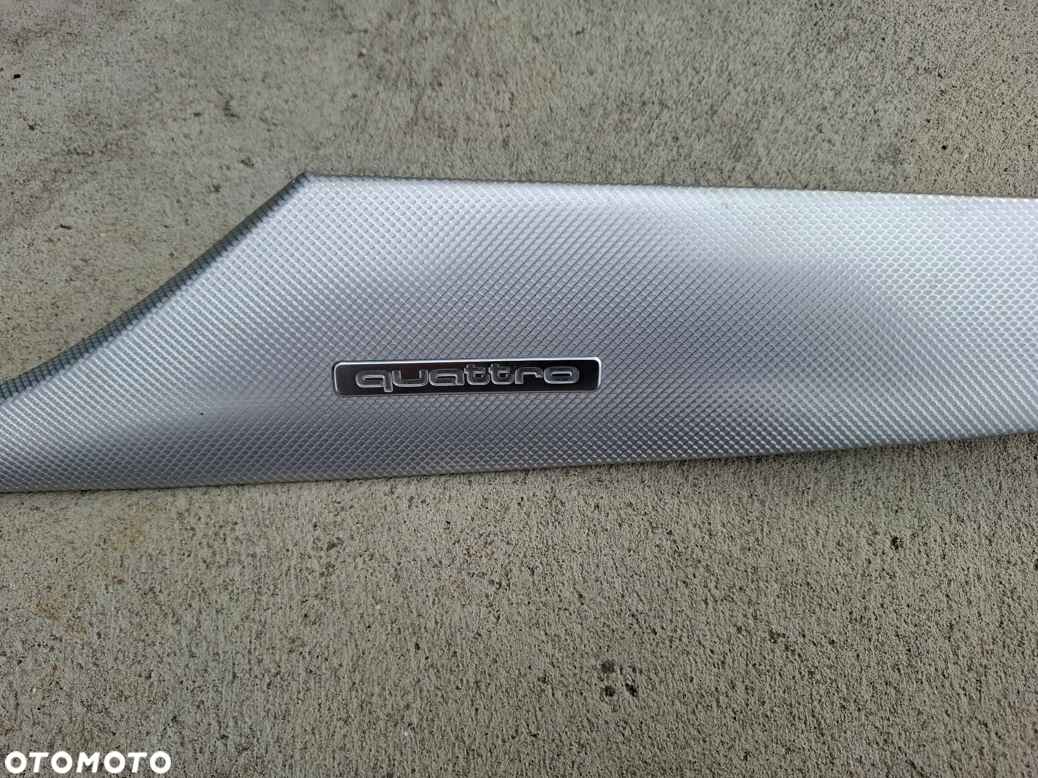 Listwa Ozdobna Nakładka Deski Quattro Aluminium Audi A6 C7 - 3