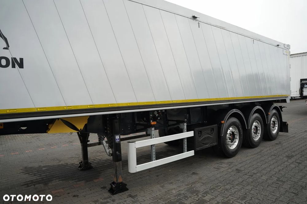 Wielton / WYWROTKA - 46 m3 / ALUMINIOWA / OŚ PODNOSZONA / OSIE SAF / KLAPO DRZWI / WAGA: 6 130 KG / - 11
