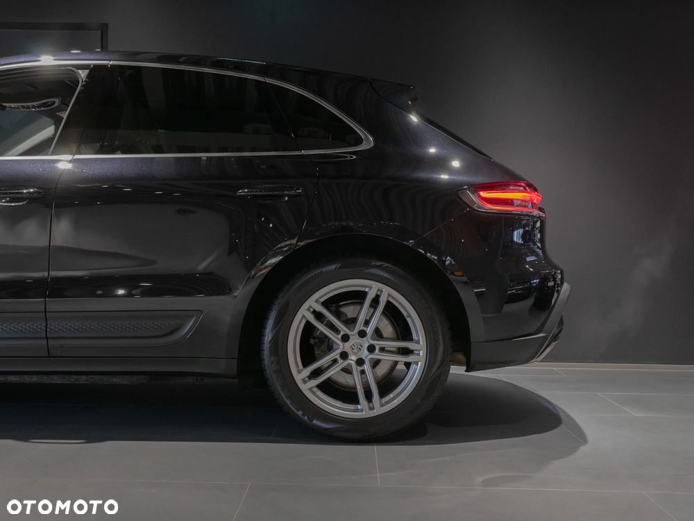 Porsche Macan Standard - 11
