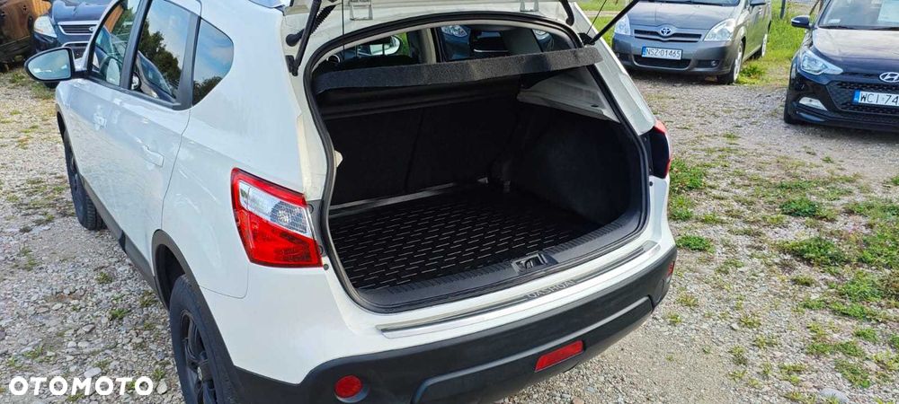 Nissan Qashqai - 14