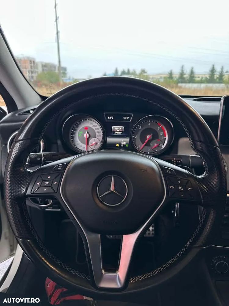 Mercedes-Benz GLA 200 (CDI) d 7G-DCT - 11