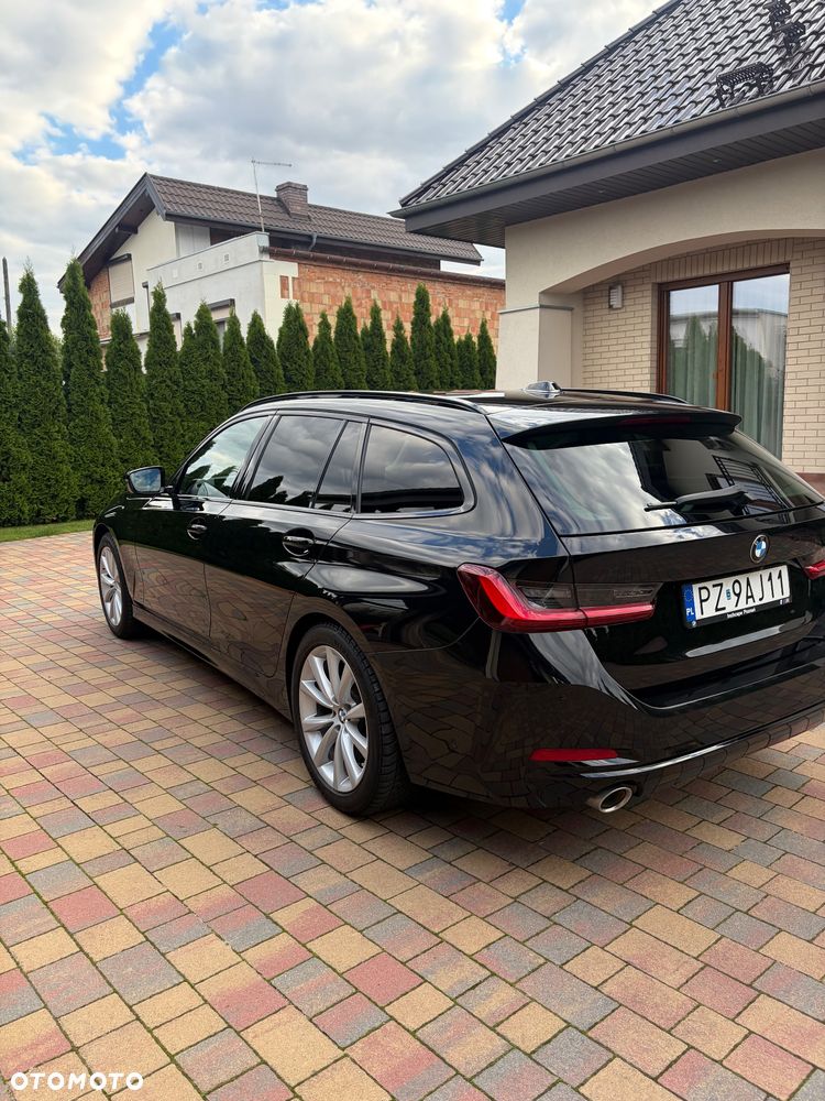 BMW Seria 3 318d mHEV - 5