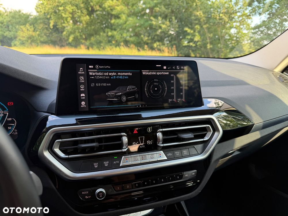 BMW X3 xDrive30e - 37